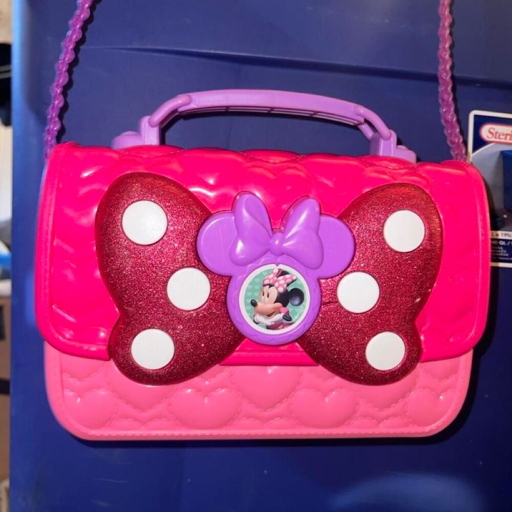 Disney Junior Minnie Mouse Bowfabulous Hard Plastic Toy Purse Shoulder Bag Pink